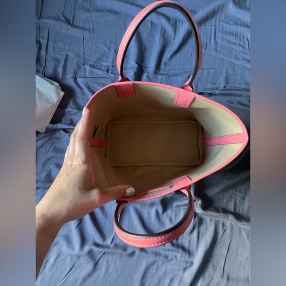 Small Michael Kors Logo Tote - Picture 3 of 3